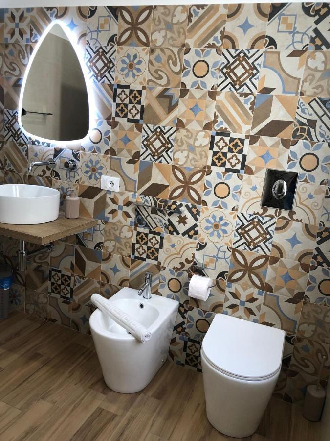 Charme Apartments Трапани Экстерьер фото